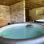 Casa de hóspedes Alpina 3*