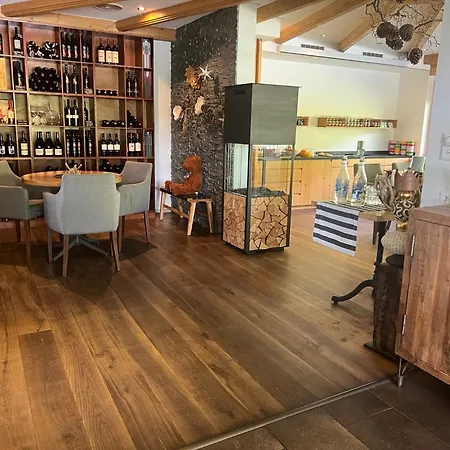 Alpina Guest house Fiesch